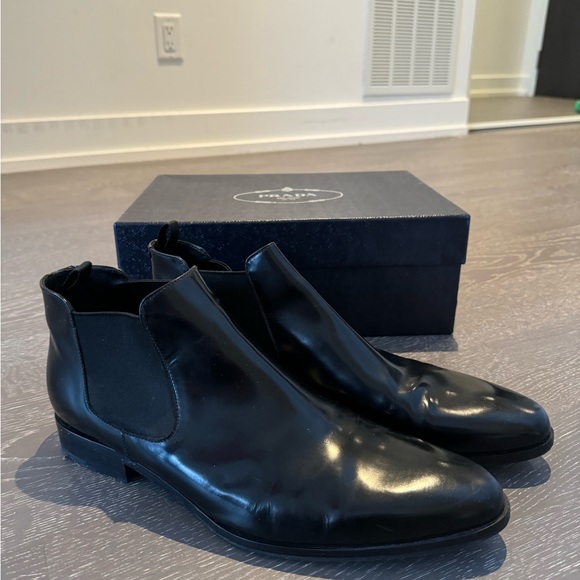 Prada Brushed Leather
Chelsea Boots - Picture 5 of 8